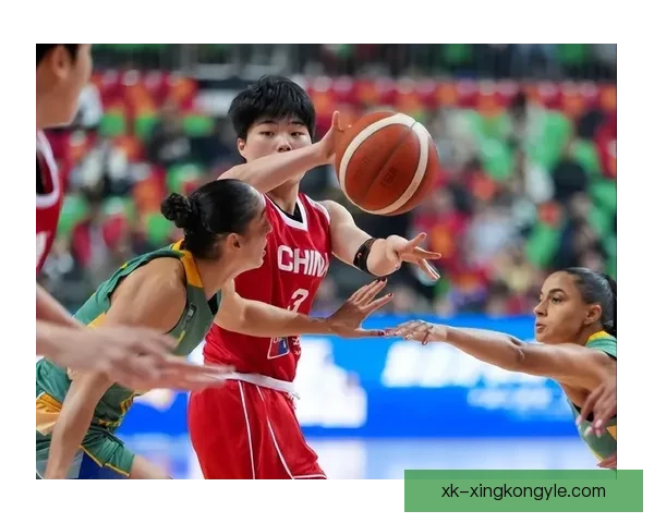 中国女篮逆袭获胜 MVP带队绝地反击